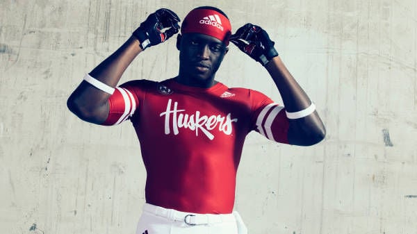 Alternate uniform